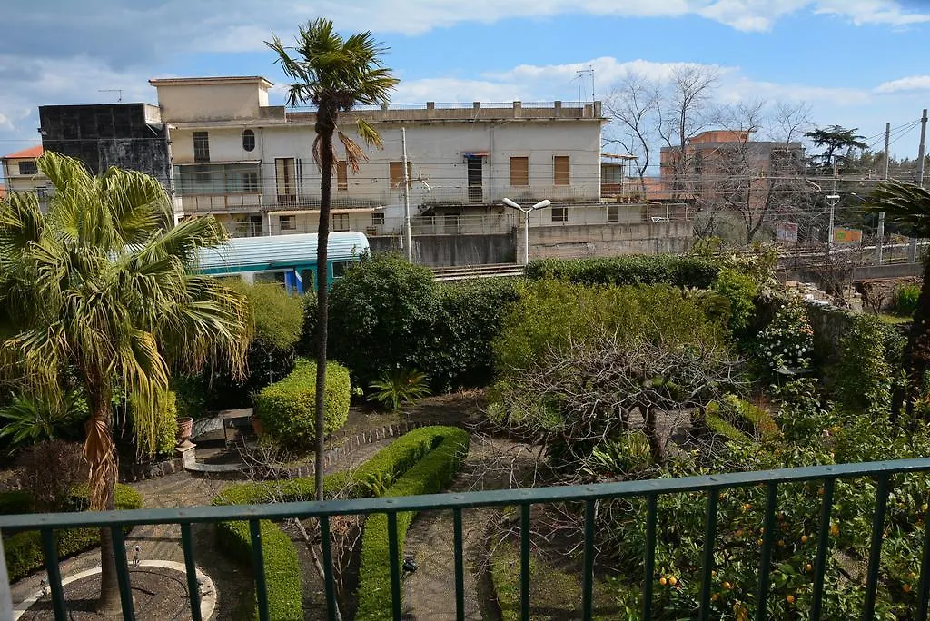 B&B Villa Maria Giarre Bed & Breakfast
