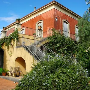 Malvarosa Bed & Breakfast
